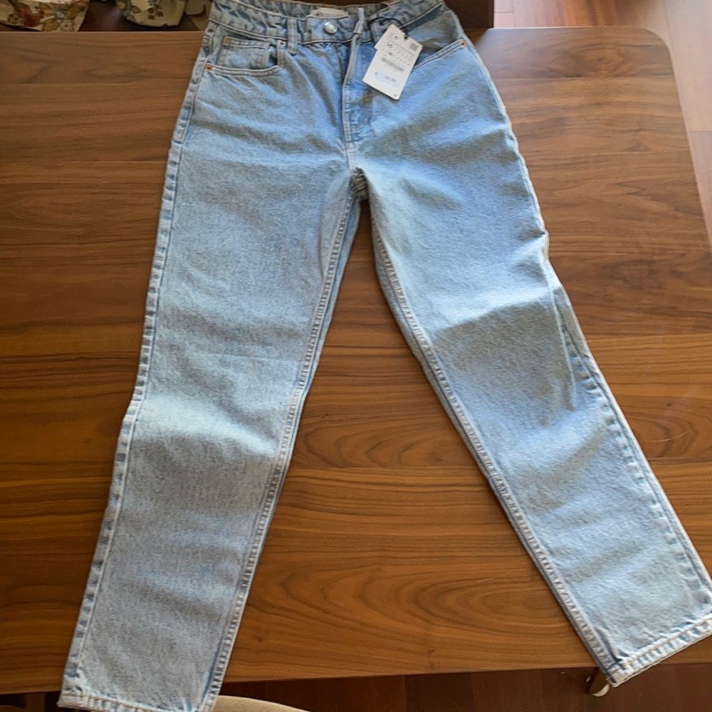 Zara Classic Mom Fit Jeans size 4